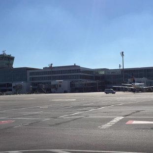Flughafen München: Satellit Terminal 2